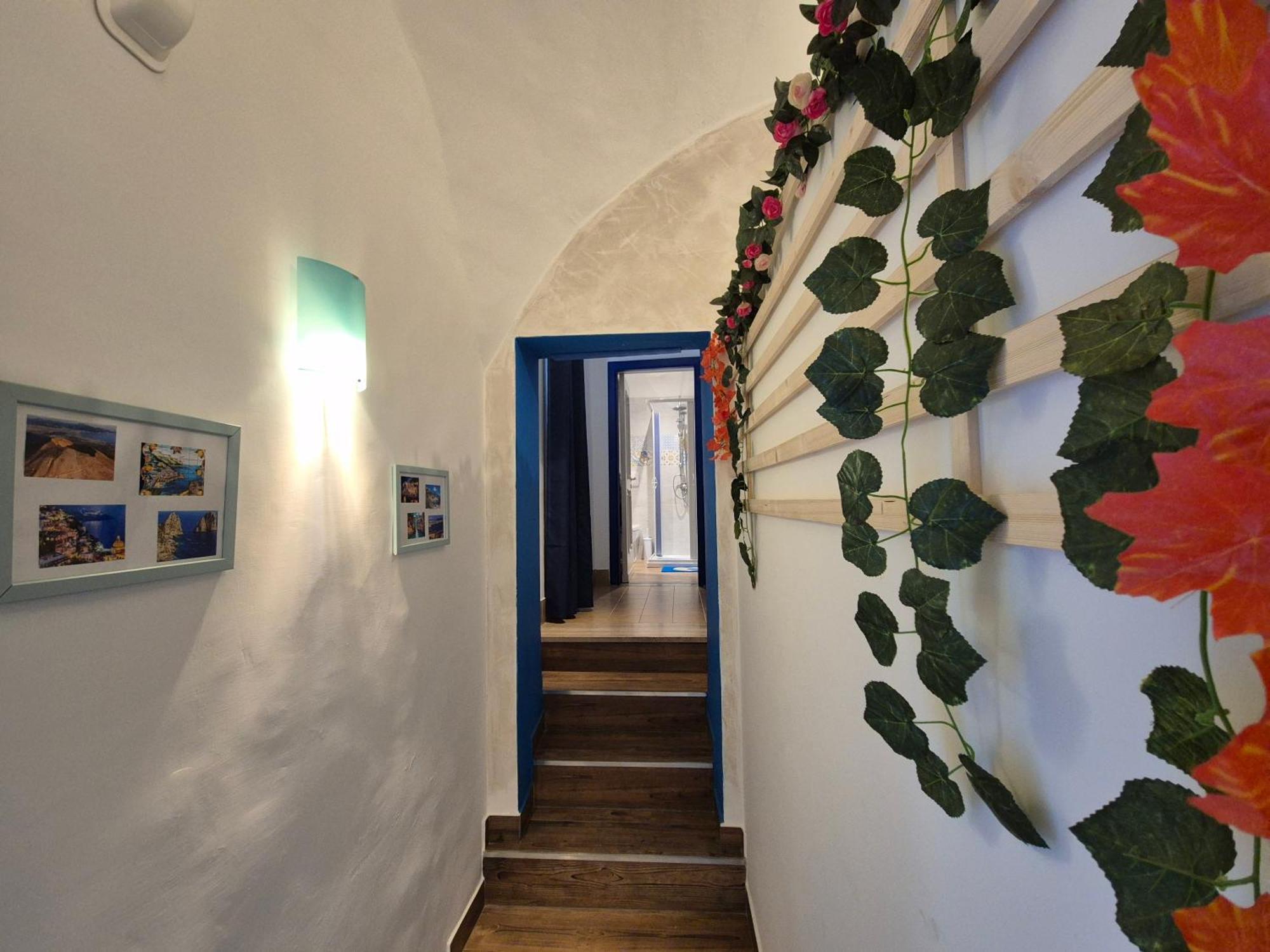 Casa Vacanze Smeralda Amalfi Coast Виетри Экстерьер фото