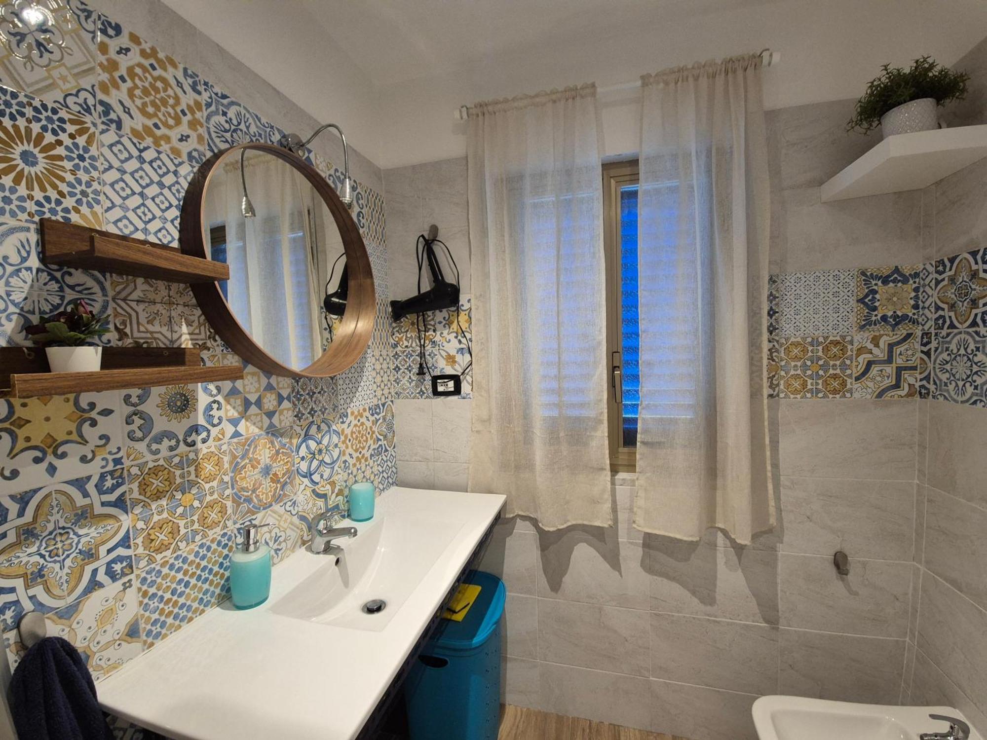 Casa Vacanze Smeralda Amalfi Coast Виетри Экстерьер фото